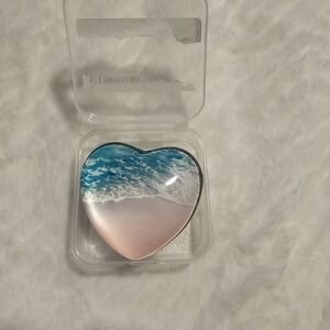 Heart-Shaped Ocean Scene Pop Grip